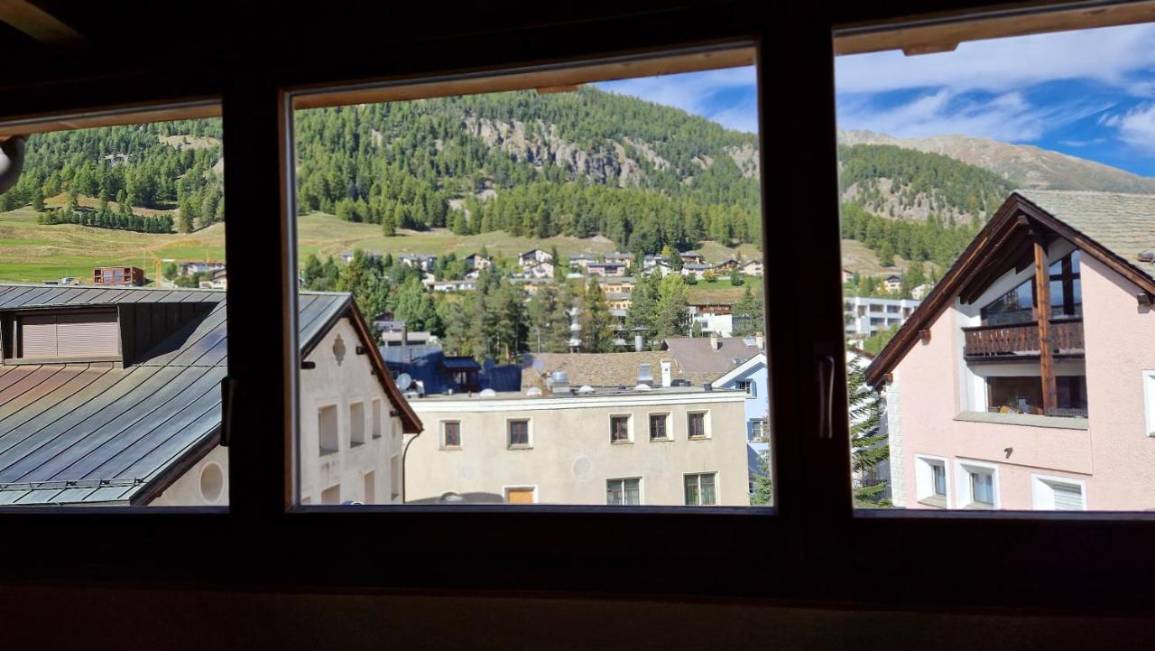 Weisses Kreuz - Crusch Alva Bed and Breakfast Samedan Eksteriør billede