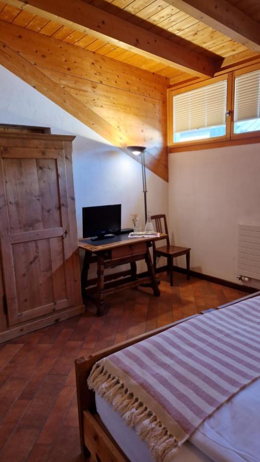 Weisses Kreuz - Crusch Alva Bed and Breakfast Samedan Eksteriør billede