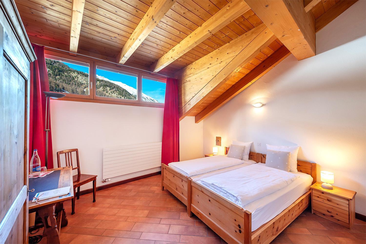 Weisses Kreuz - Crusch Alva Bed and Breakfast Samedan Eksteriør billede