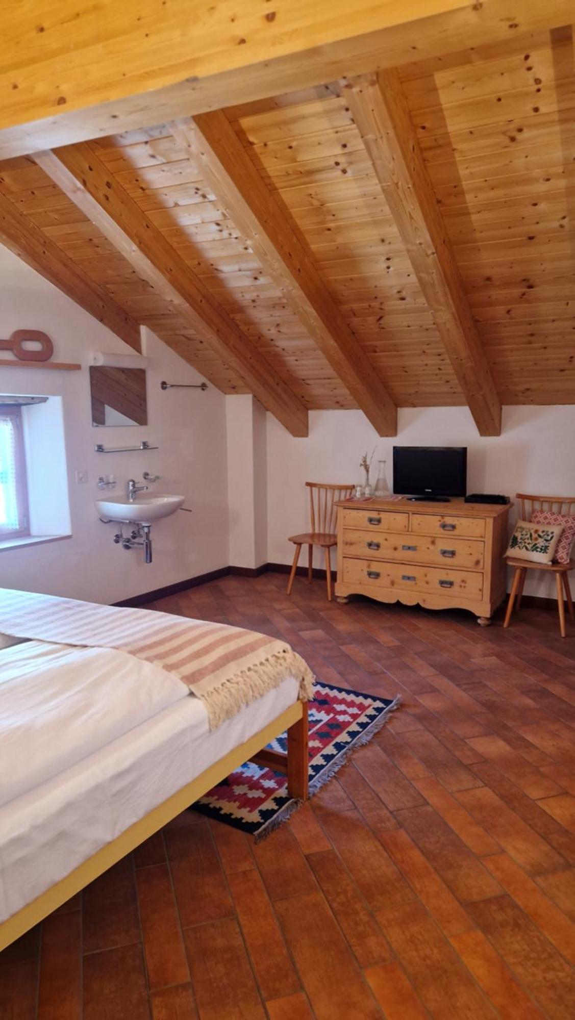 Weisses Kreuz - Crusch Alva Bed and Breakfast Samedan Eksteriør billede