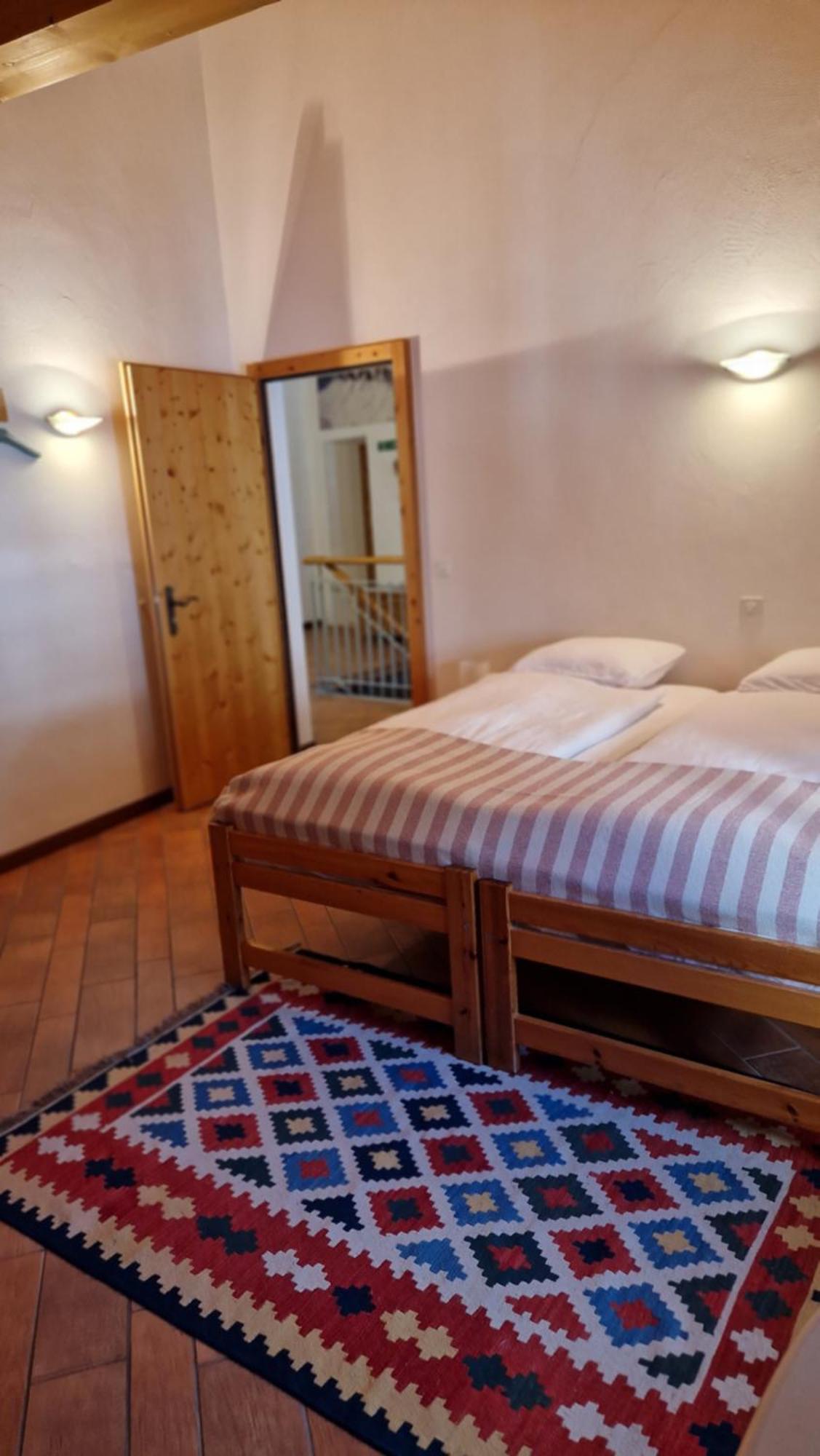 Weisses Kreuz - Crusch Alva Bed and Breakfast Samedan Eksteriør billede